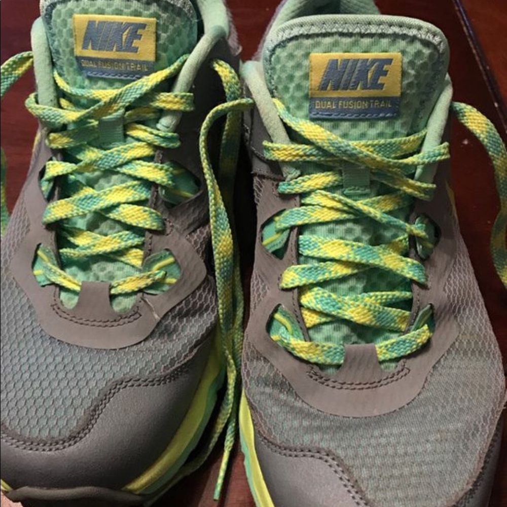 Nike women’s shoes